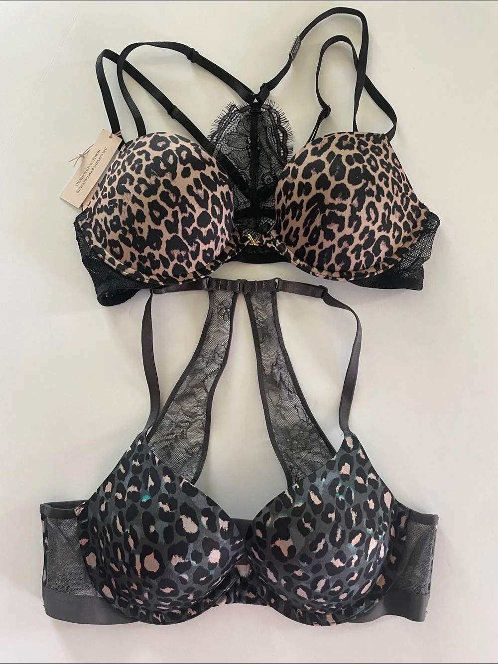 Victoria's Secret Leopard Print Very Sexy Push-Up Bra Set - Black & Pink 34 B